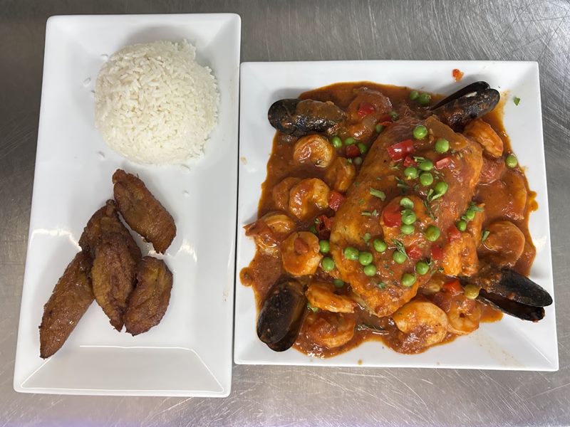 Bahamas Fish Market & Restaurant food
